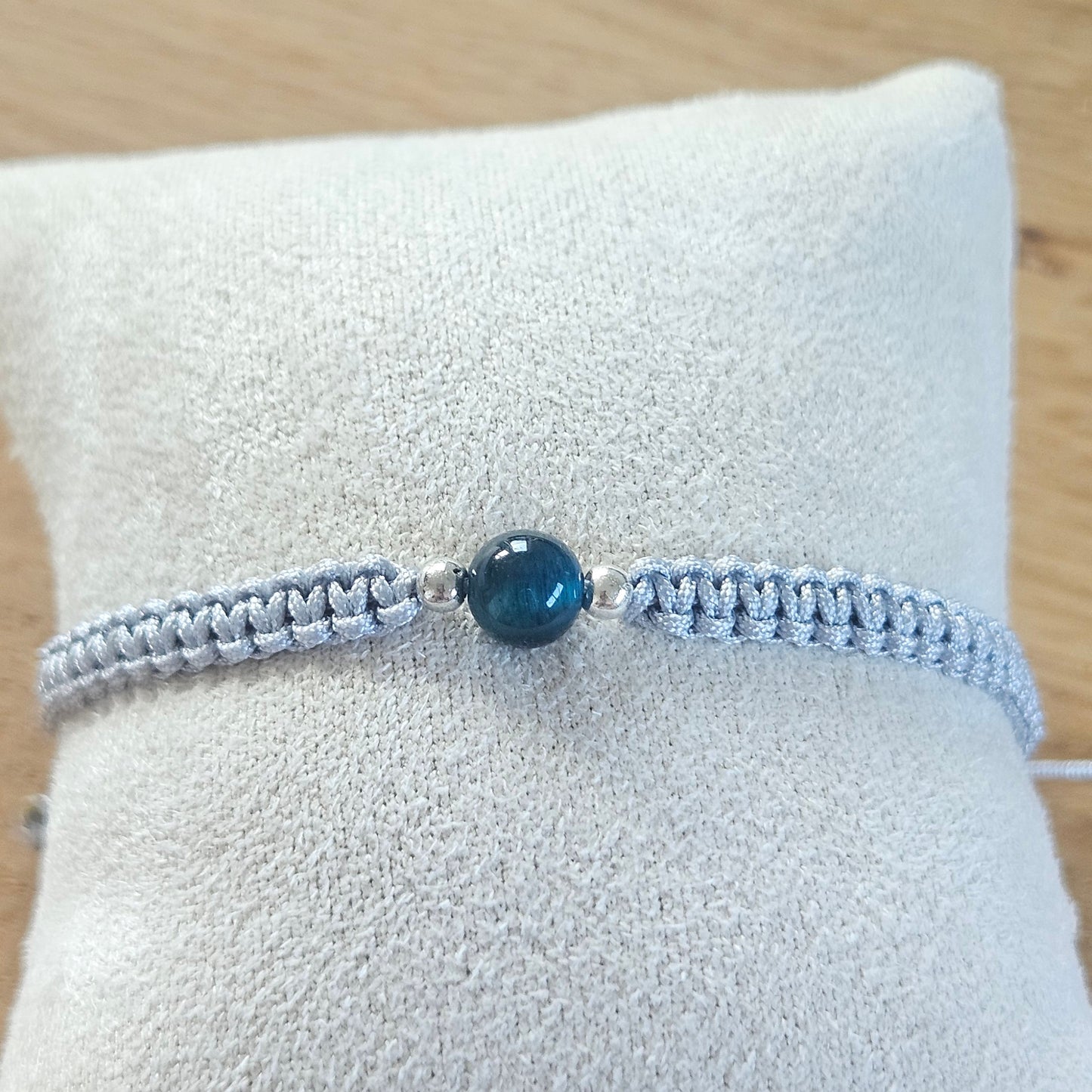 Makramee-Armband – Line - Tigerauge blau