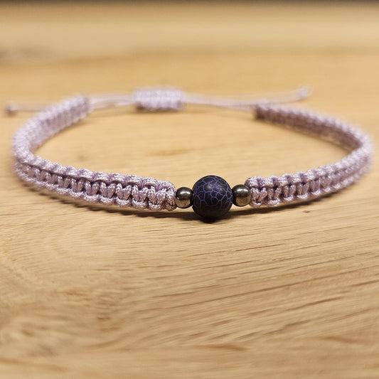 Makramee-Armband – Twist - Drachenachat lila