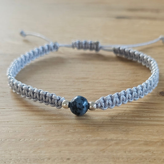 Makramee-Armband – Line - Dalmatiner Jaspis blau