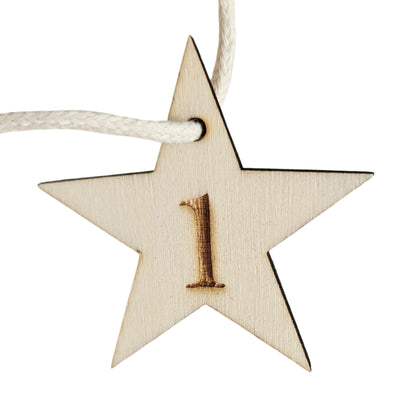 Étoiles en bois gravées de 1 à 24